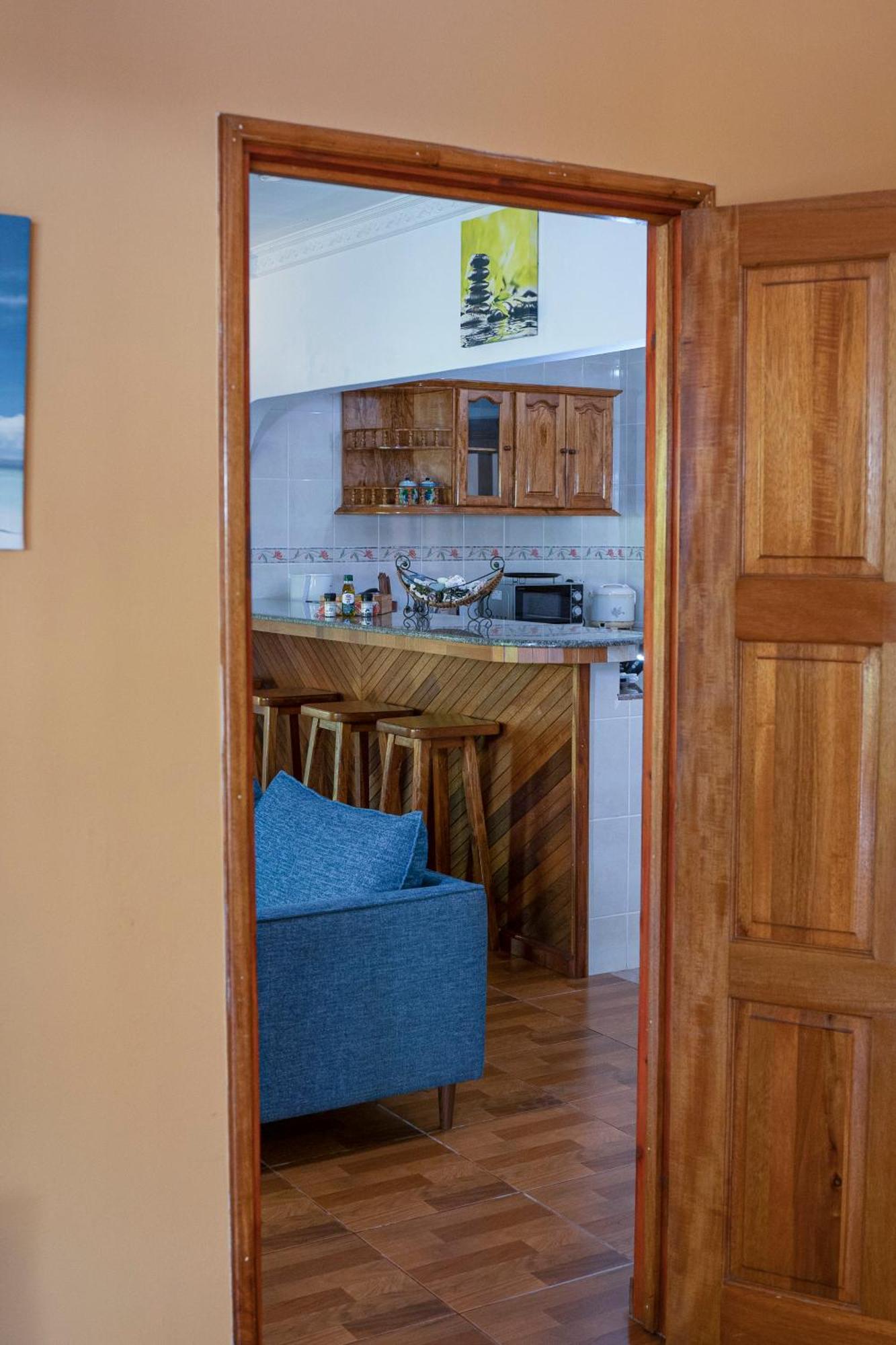 Casa De Leela Self Catering Guest House La Digue Exterior photo