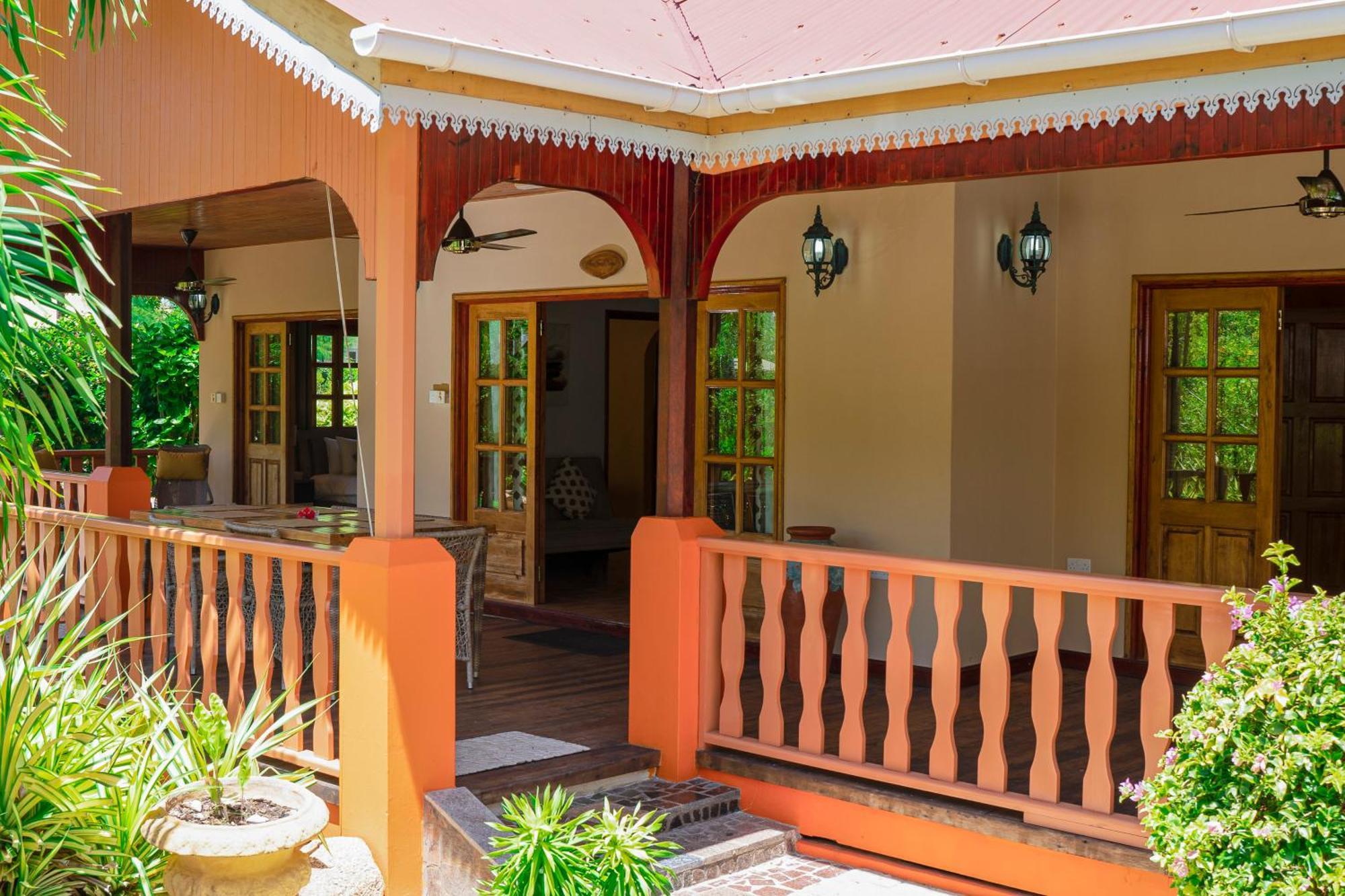 Casa De Leela Self Catering Guest House La Digue Exterior photo